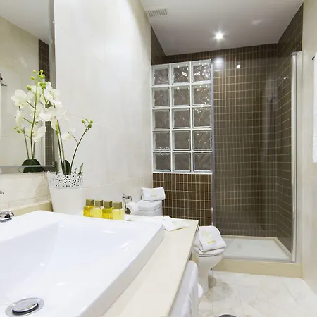 Apartamento El Tajo & *