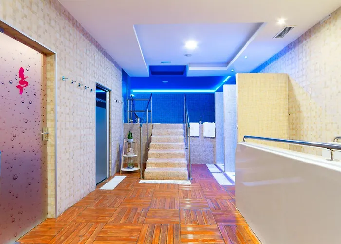 Apartamento El Tajo & *