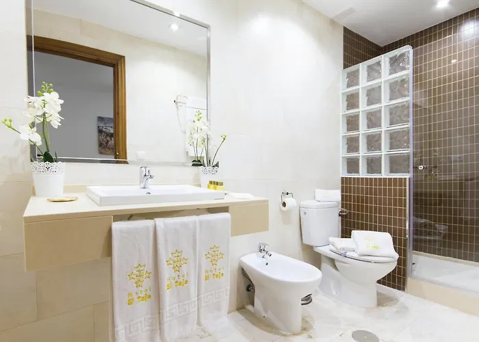 Apartamento El Tajo & *